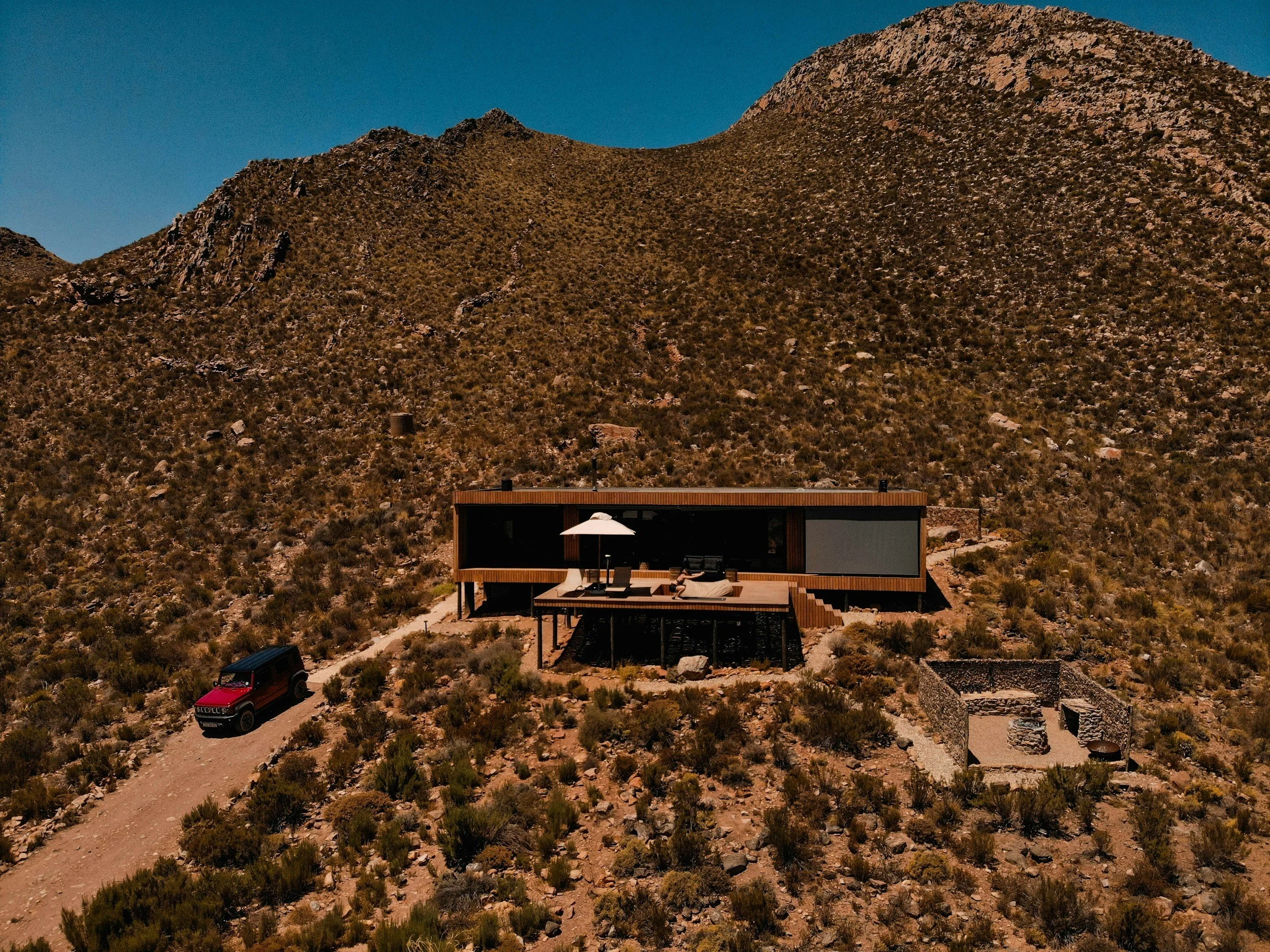 Indoor-Outdoor Living & Sustainable Design Trends for Arizona Custom Homes