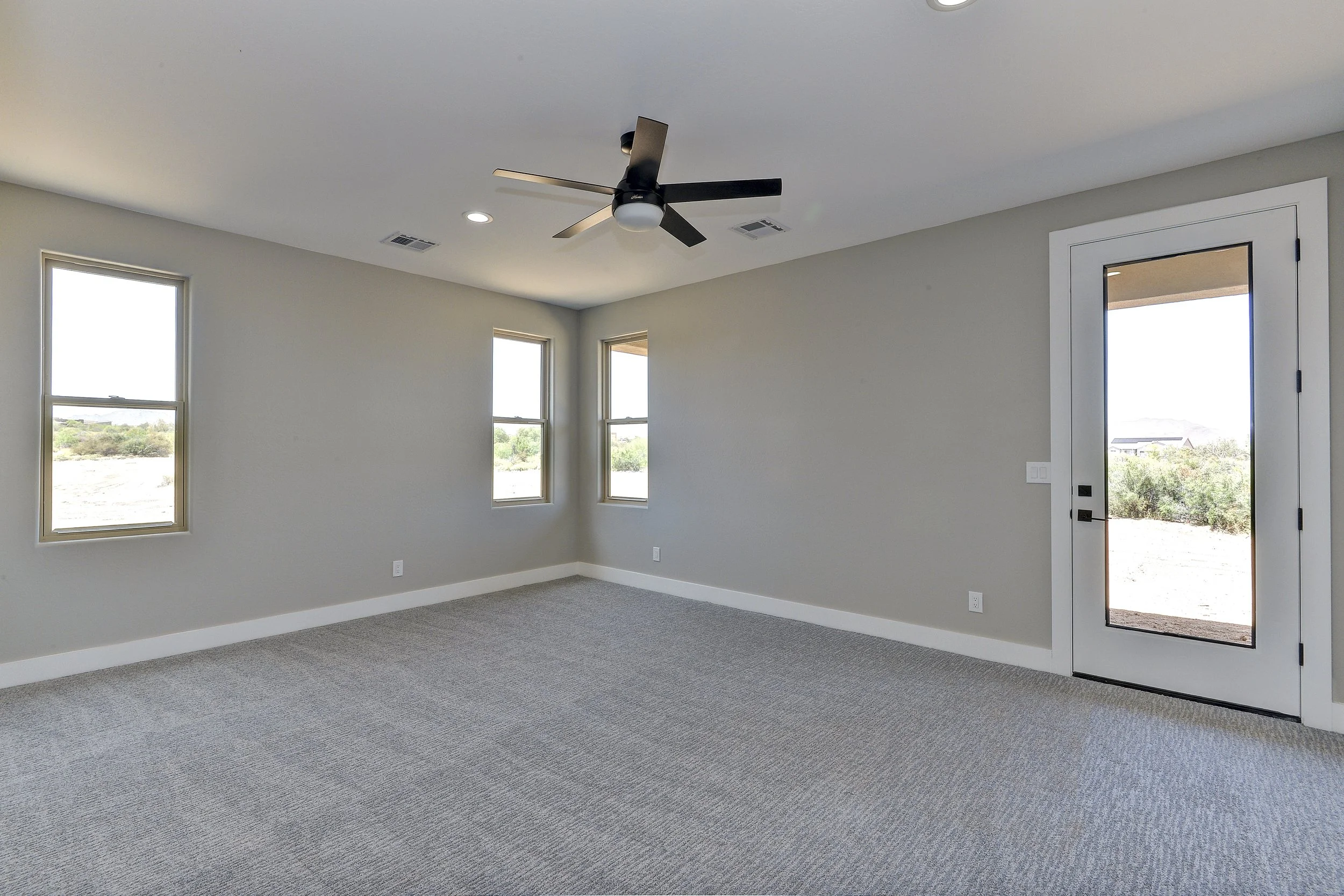 008_Master Bedroom.jpg