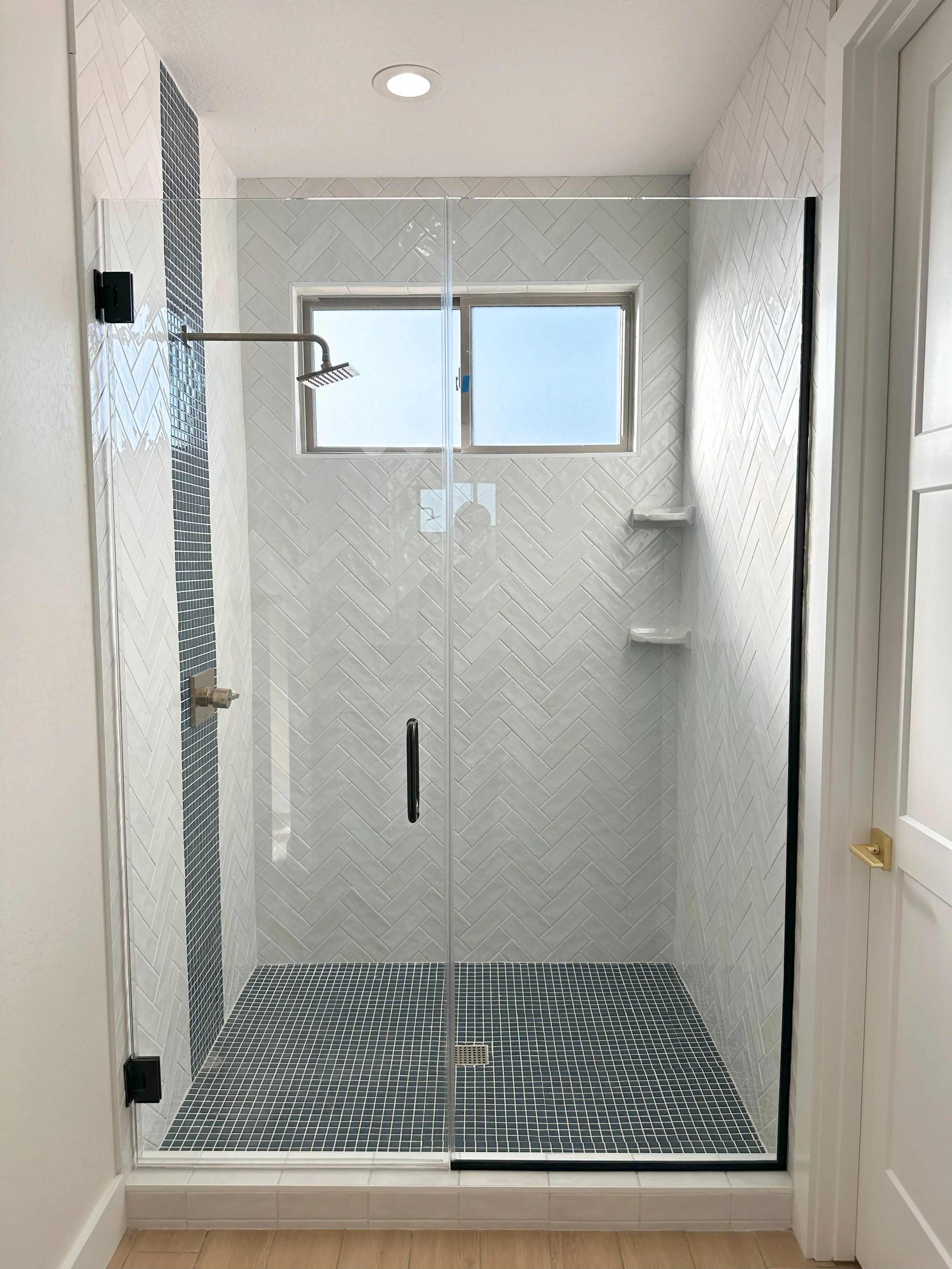 Master Shower.jpg