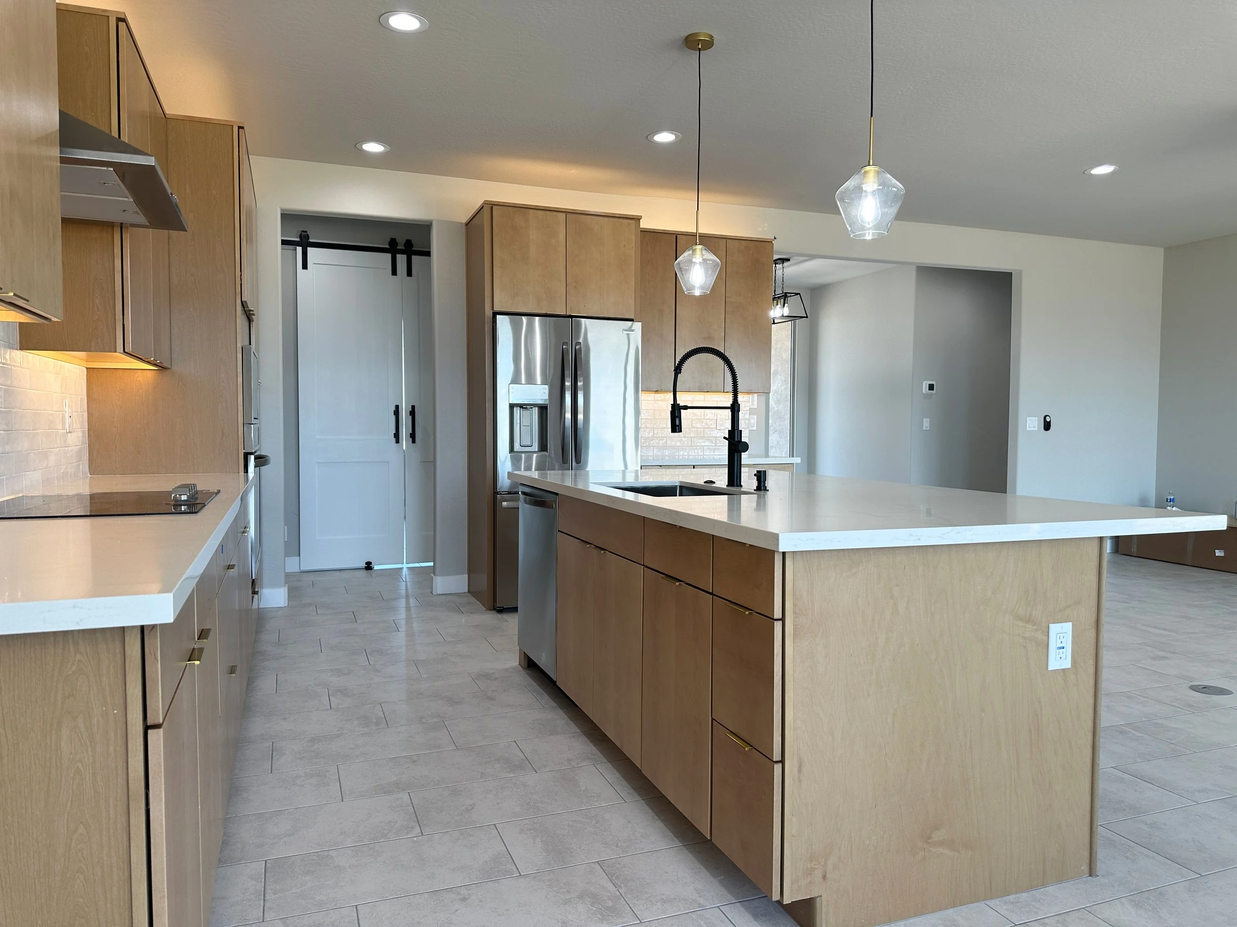 Kitchen side angle.jpg
